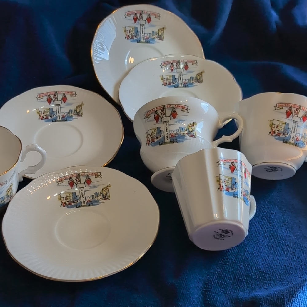 Elegant White Tea Set with Gold Trim